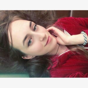 Знакомства Харьков Алина собеседник на час 12727